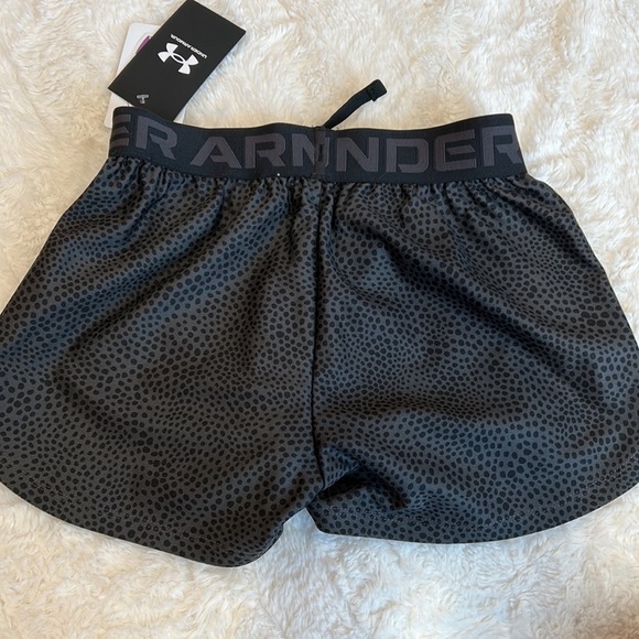 Selling because I tried them on and they were to small because they were youth - Picture 3 of 3